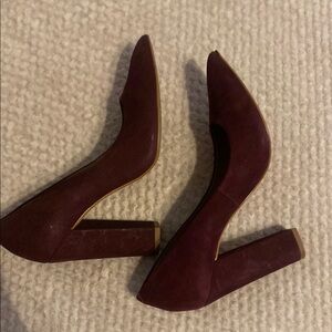 Steve Madden burgundy block heel pumps